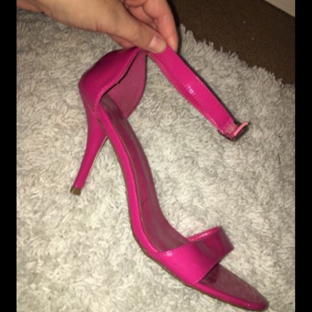 Pink heels